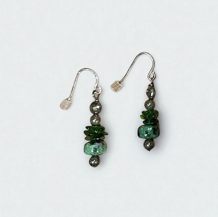 Rasmussen Earrings Green Chrome Diopside