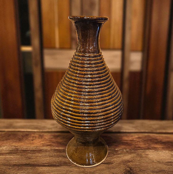 Okechukwu Large Vessel/Vase Brown &quot;Beehive&quot;