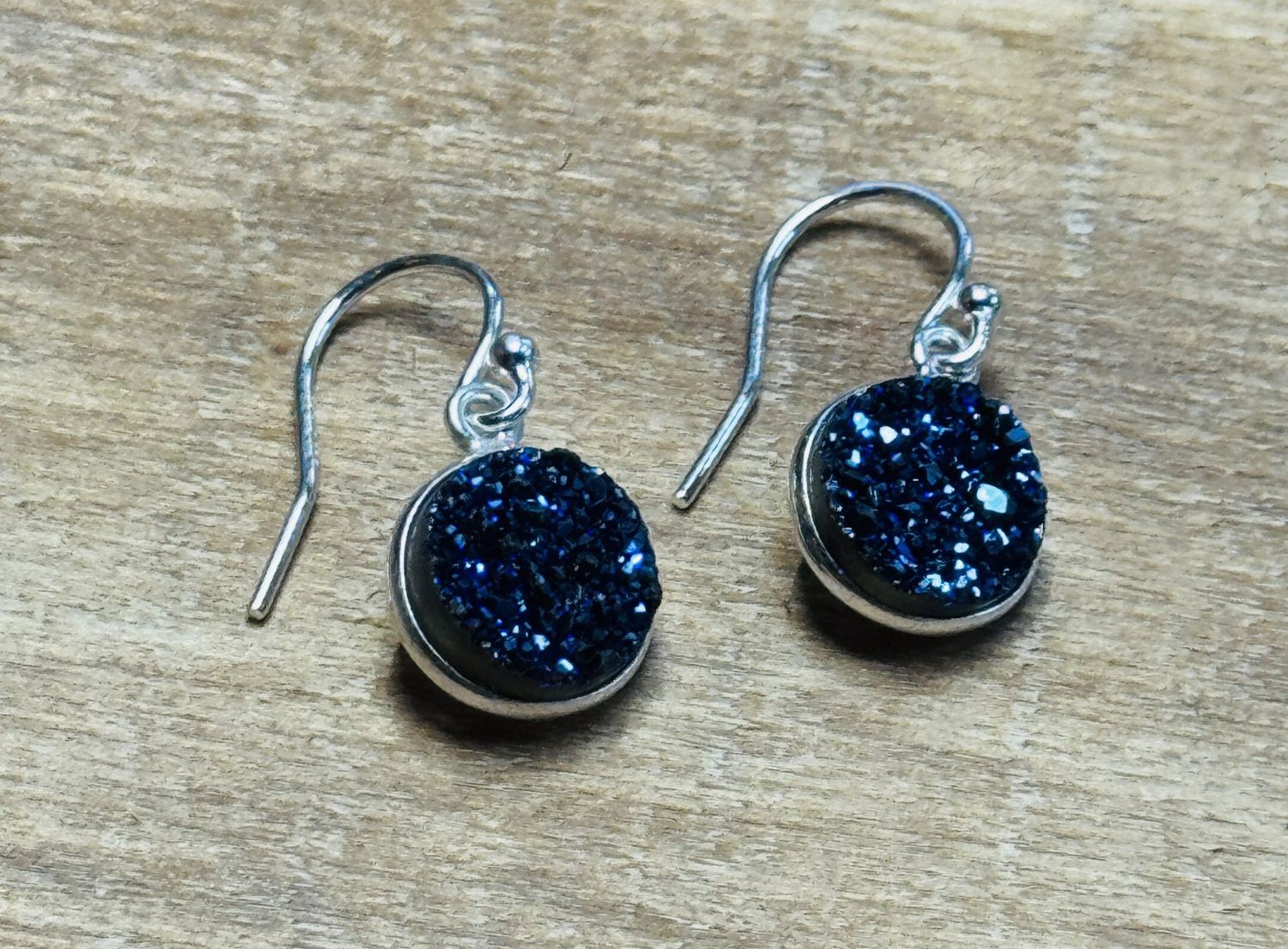 Trueworthy Earrings Round Blue Druzy Small
