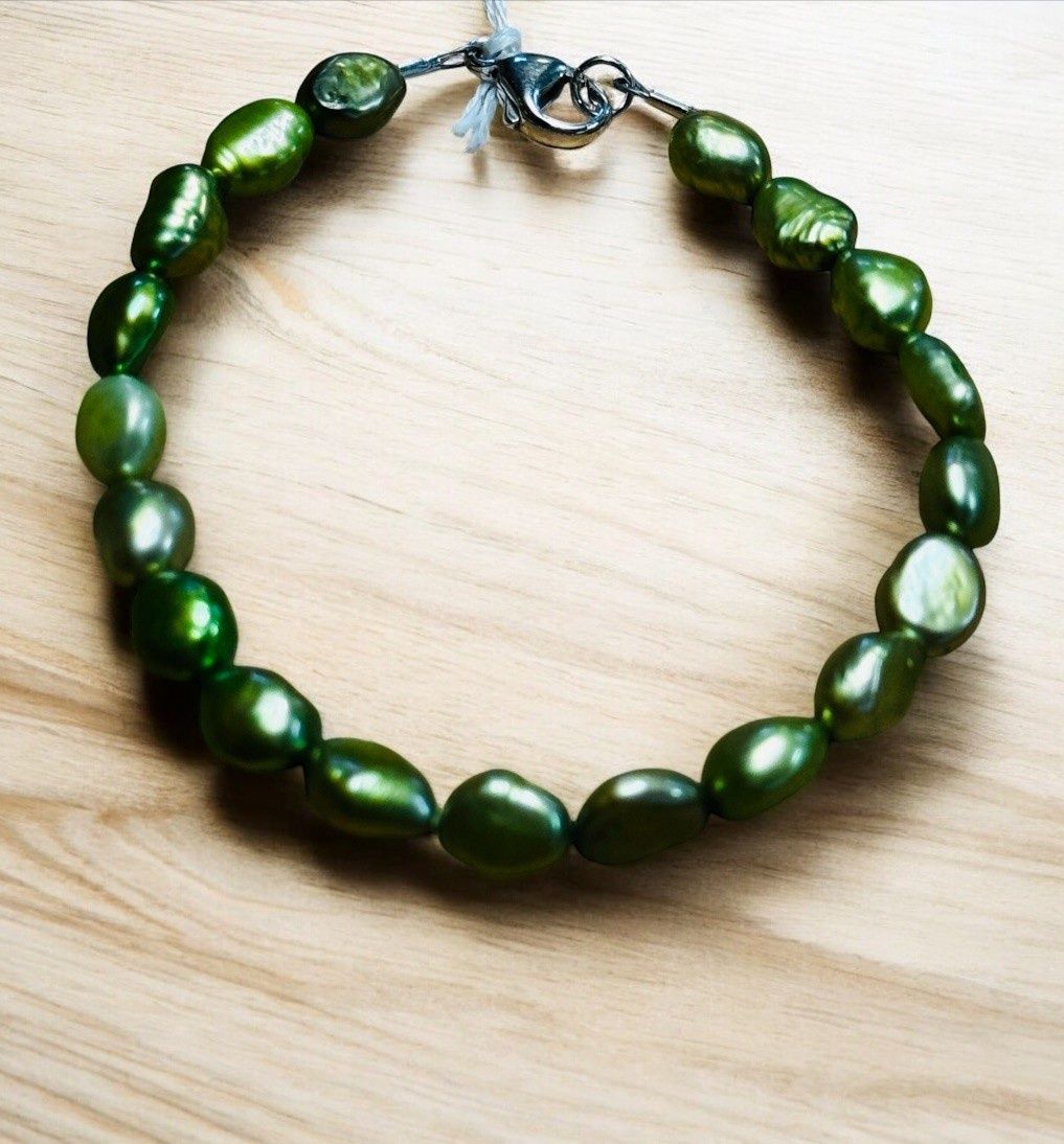 Trueworthy Bracelet Green Pearl