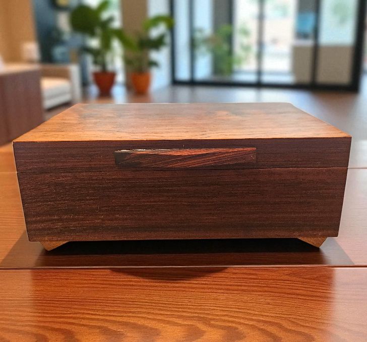 Cole Box Rosewood and Cedar