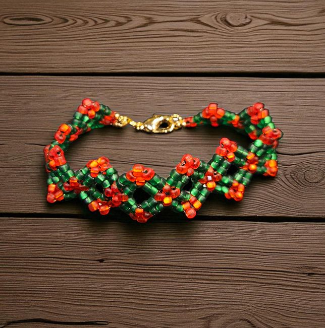 Boerman Bracelet Red and Green Glass Seed Beads