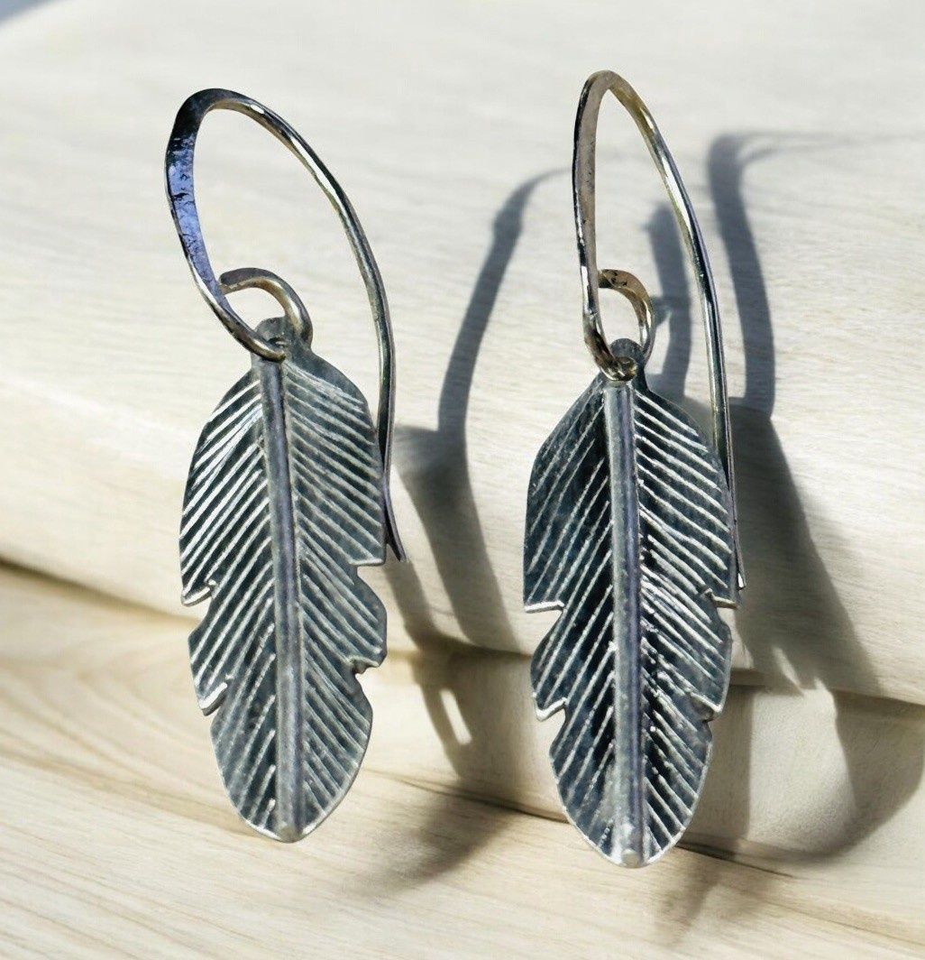 Gonzales Earring Leaves