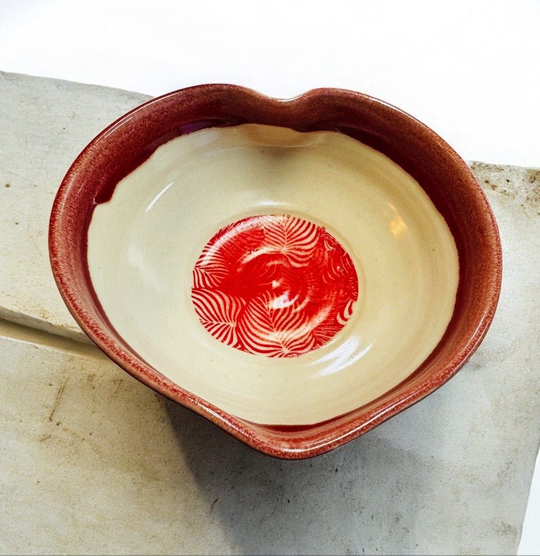 Johnson Heart Bowl Red Ferns