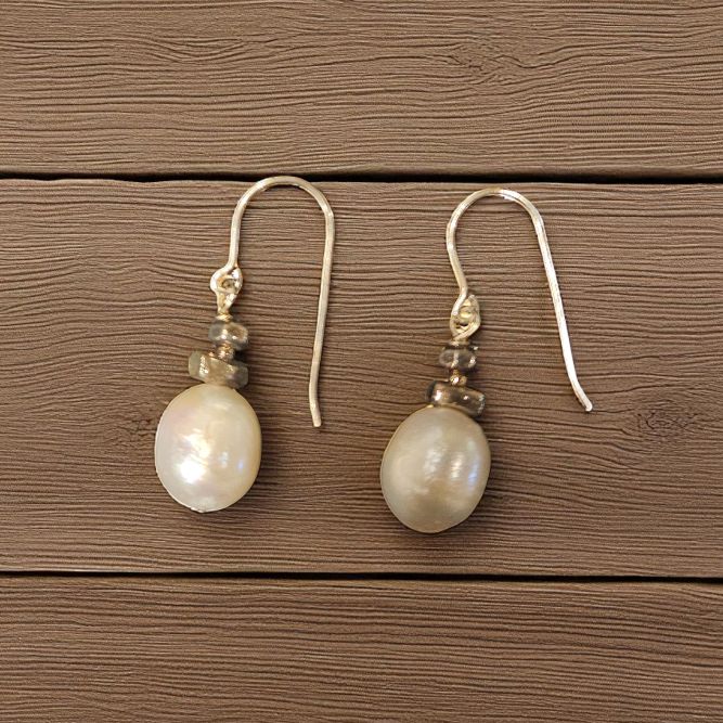 Rasmussen Earrings LG Freshwater Potato Pearl