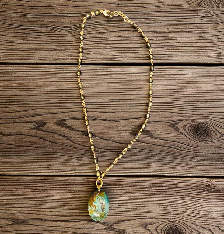 Robb Necklace Faceted Pearl w/ Turquoise Pendant