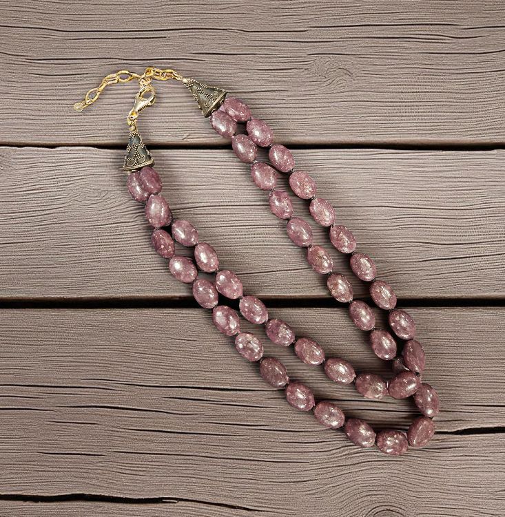Robb Necklace Double-Knotted Muscovite w/ Cone Endings