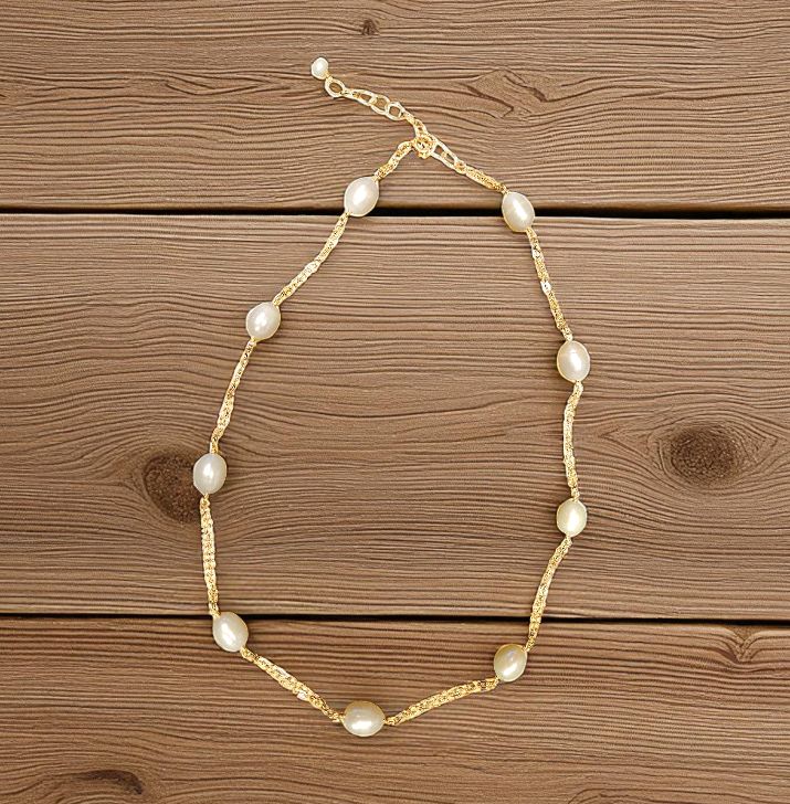 Robb Necklace Large White Oval Pearls