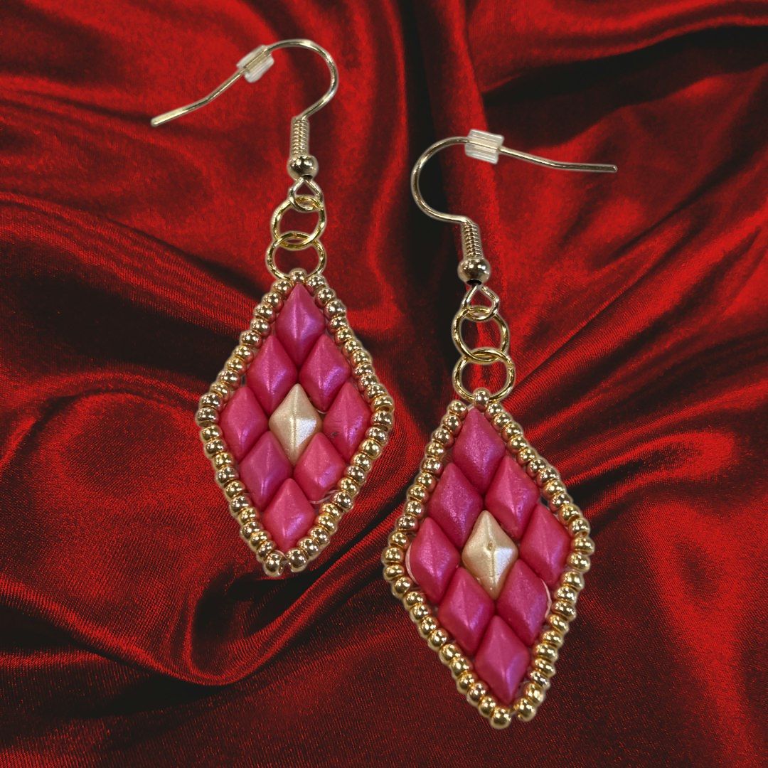 Boerman Earrings Neon Pink Diamonds