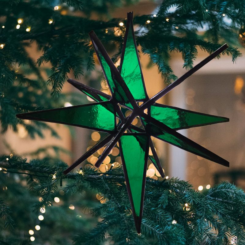 Yannie Ornament 3-D Glass Star Green