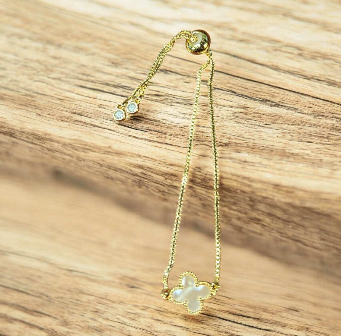 Kalli Bracelet Mother Of Pearl Cross