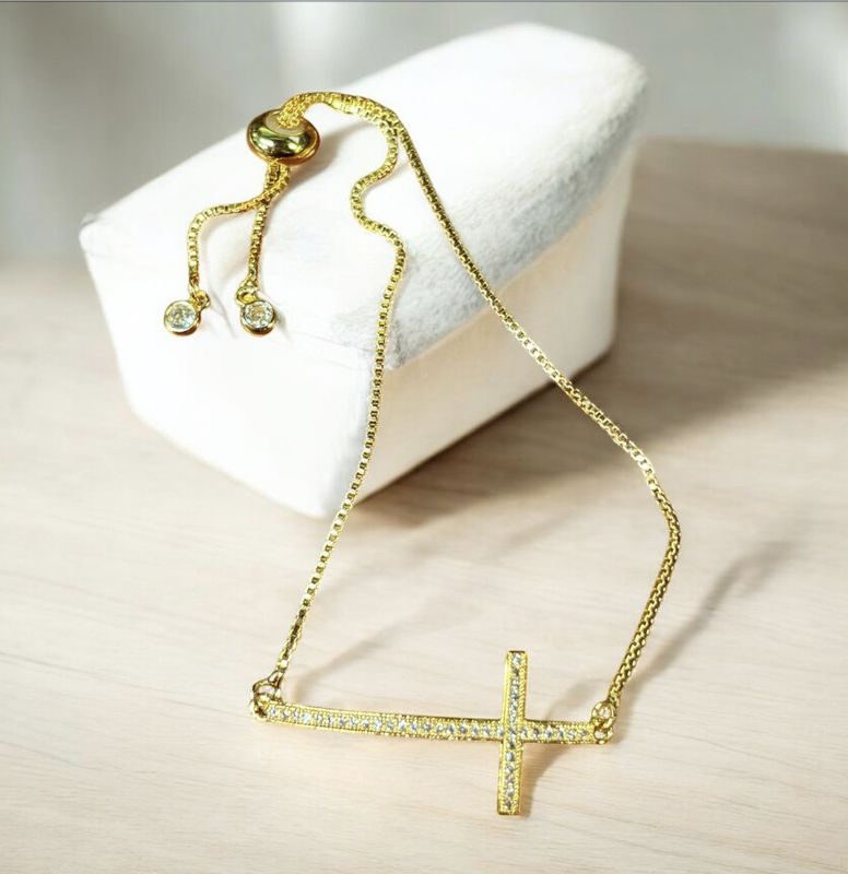 Kalli Bracelet Cross Gold