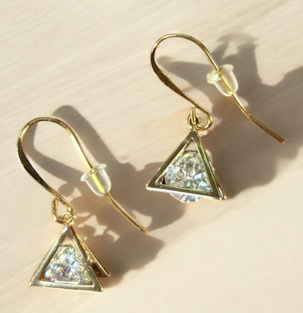 Kalli Earring Gold Triangle with CZ