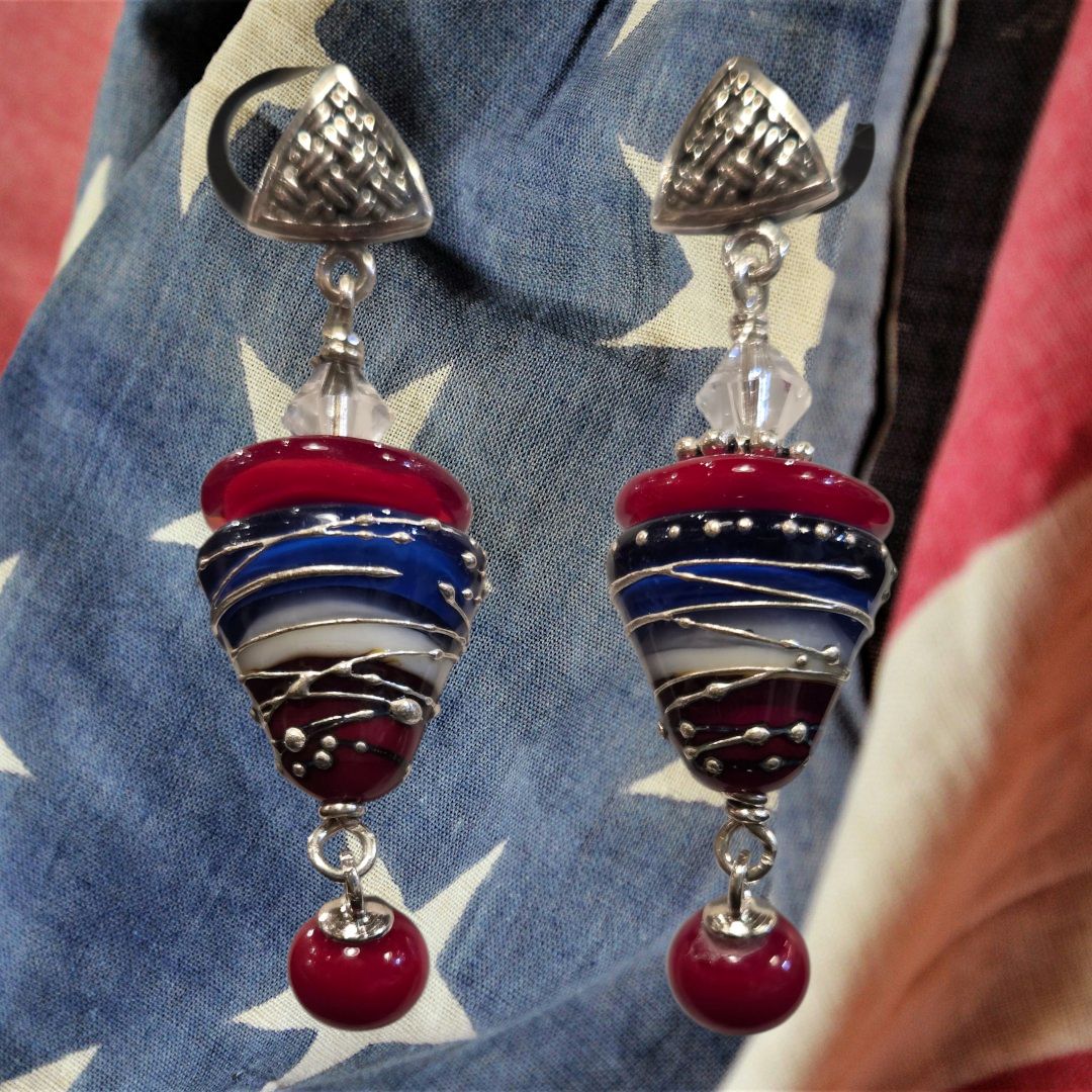 Page Earrings Americana Cones