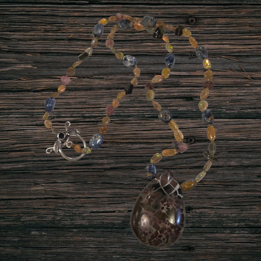 Logan Necklace Spider Agate with Ethiopian Opal