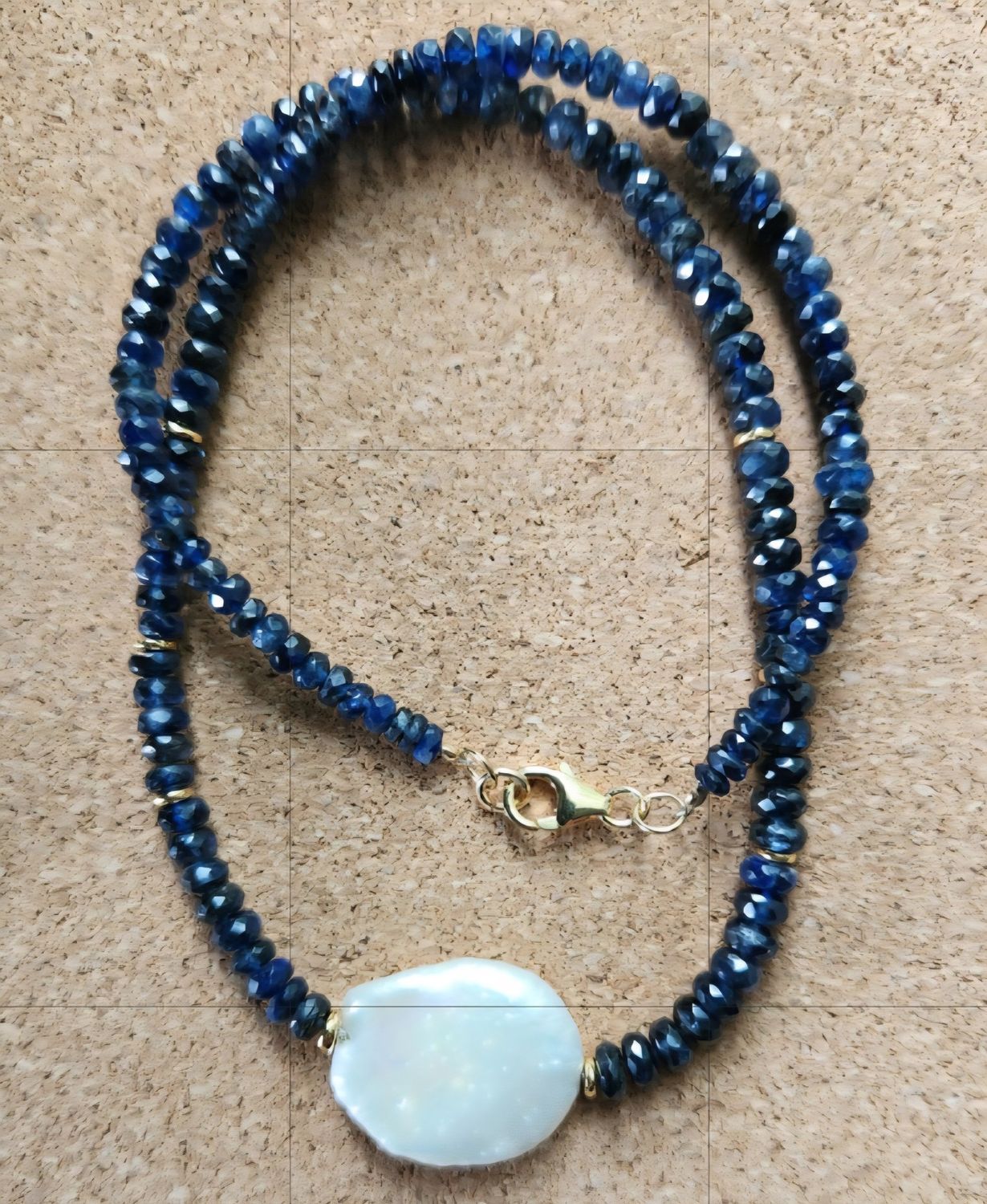 Bourie Necklace Graduated Sapphire with Large White Freshwater Pearl