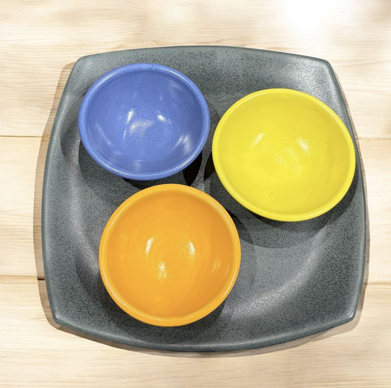Hartman PF's Tray with 3 Vibrant Bowls