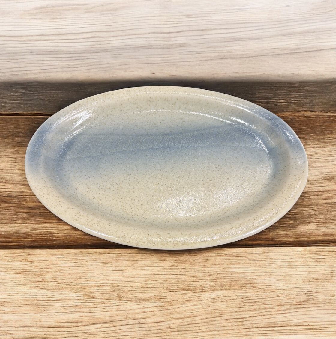 Hartman Small Oval Tray with Edge Junco with Blue