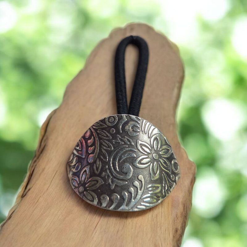 O&#39;Brien Ponytail Holder Sterling Silver Lemon with Floral Stamping