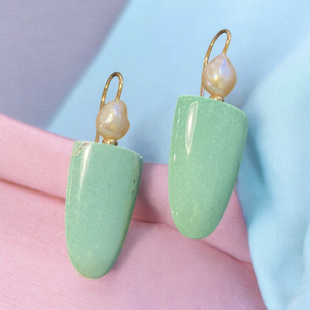 Greenhood Earring Variscite with Freshwater Pearl