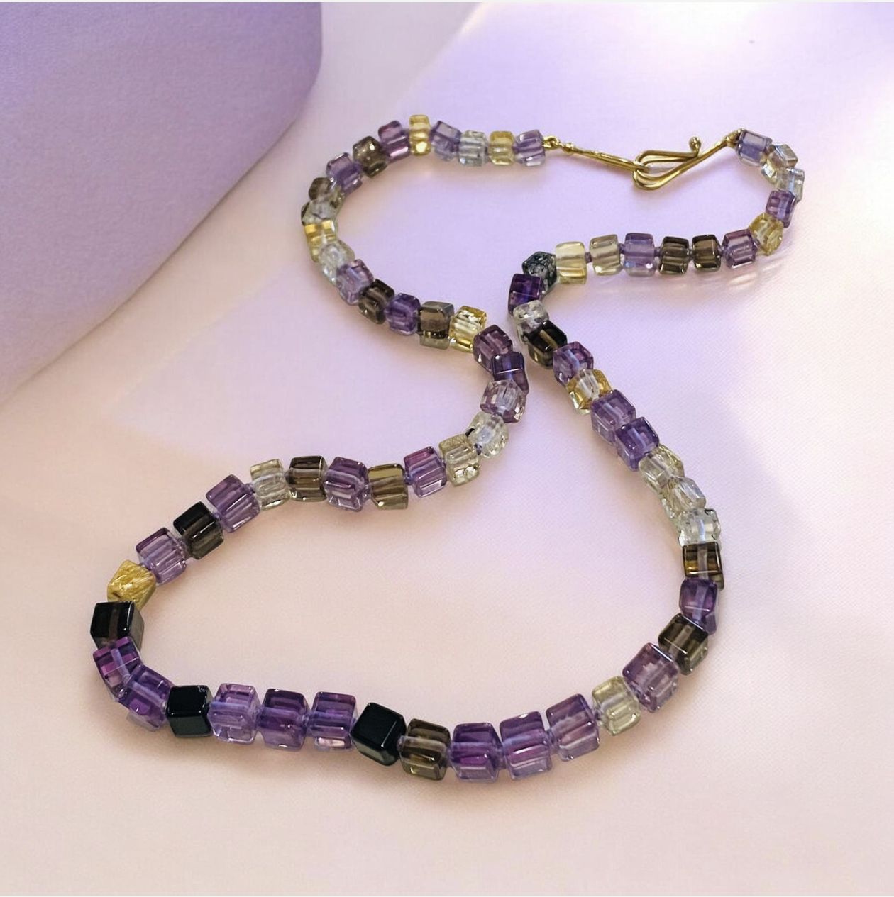 Greenhood Necklace Graduated Amethyst Cubes