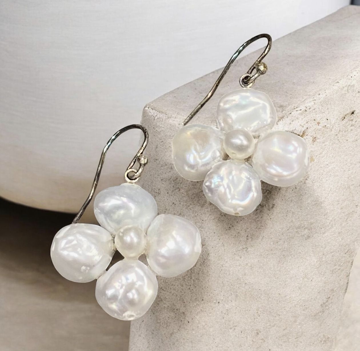 Greenhood Earrings White MOP Flower w/Keshi and FWP