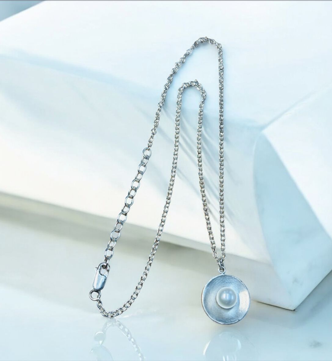 Keleher Necklace White Pearl on Sterling Silver Circle