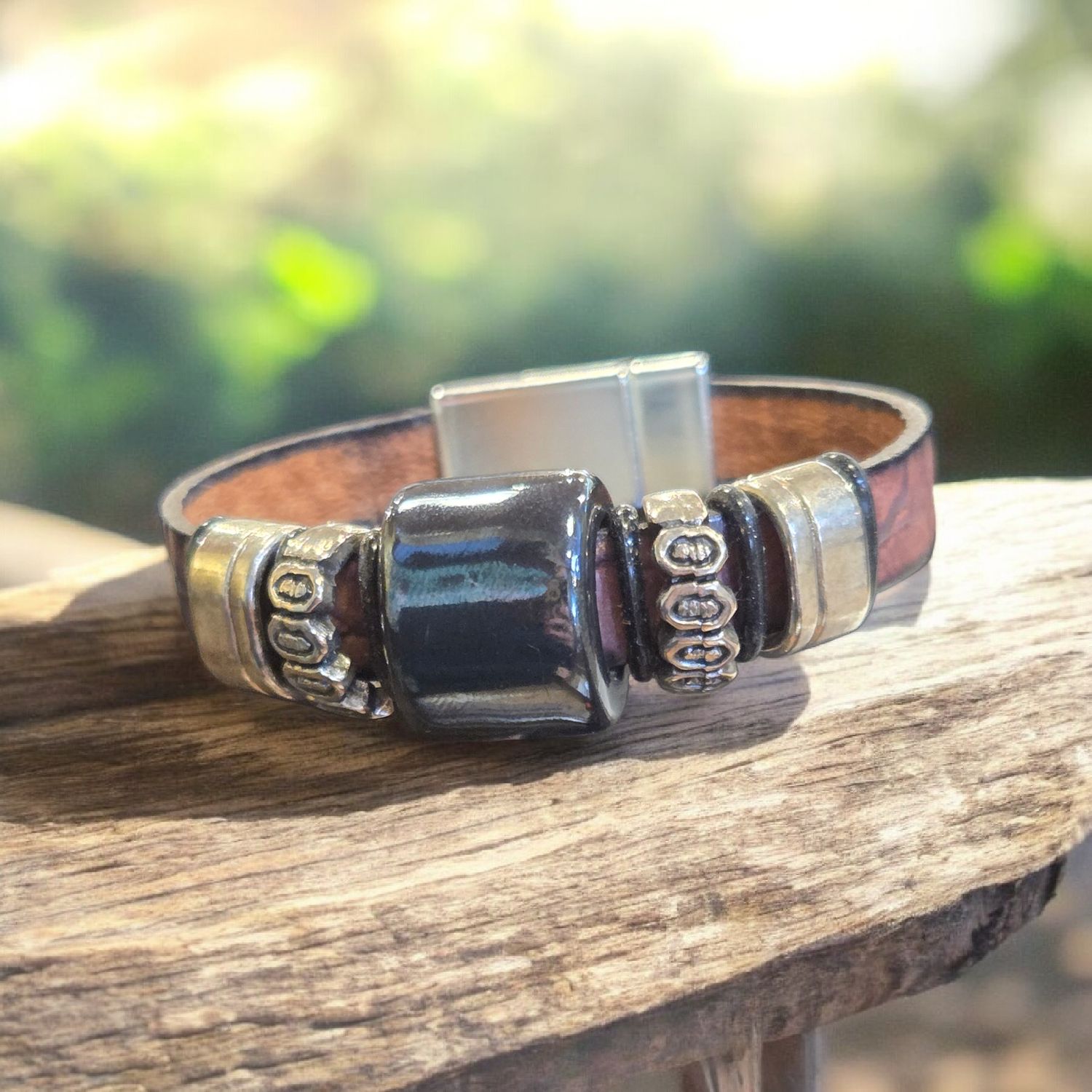 Whitney Bracelet Purple Leather Scale