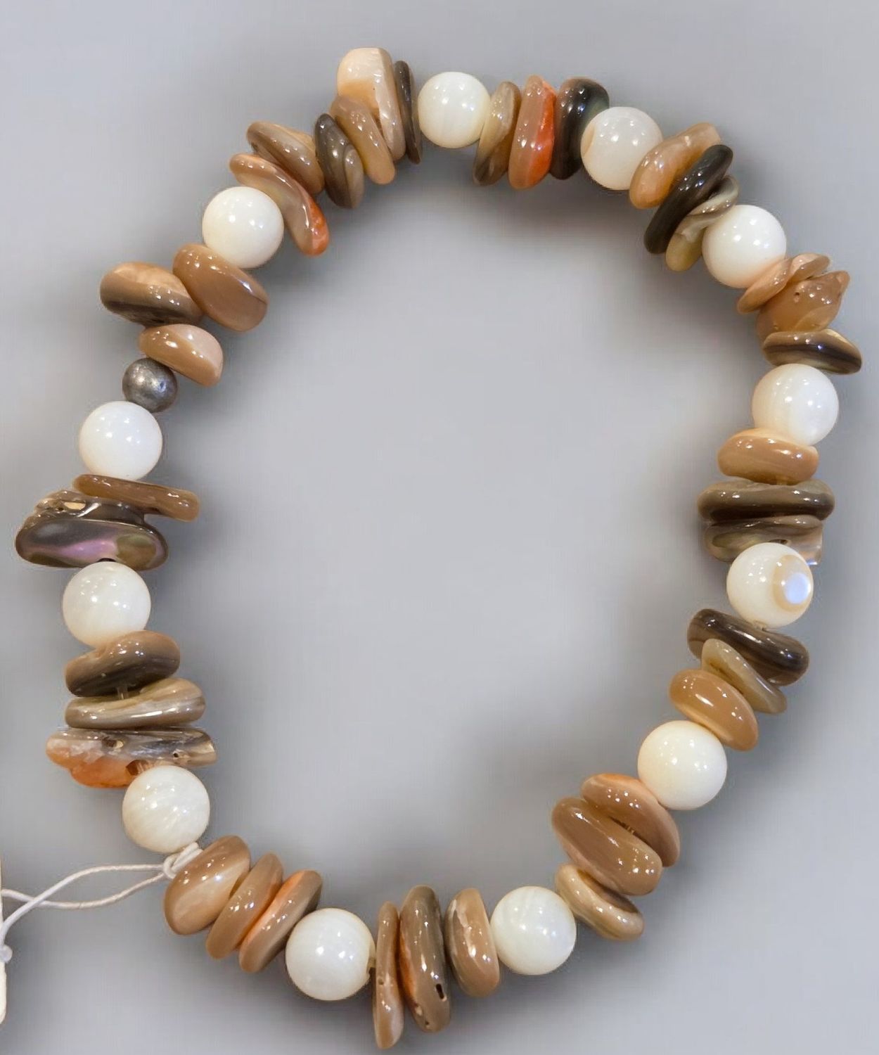 Nadeau Bracelet Mother Of Pearl Stretchy