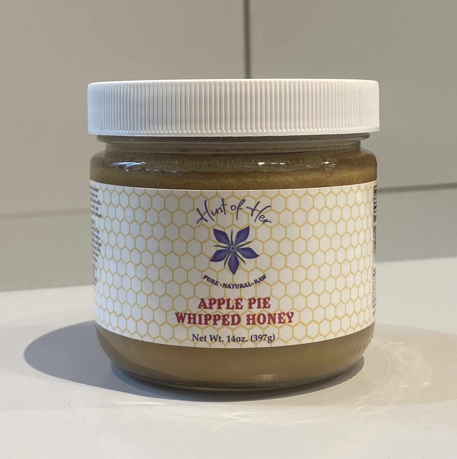 Hint of Her Apple Pie Whipped Honey 14oz
