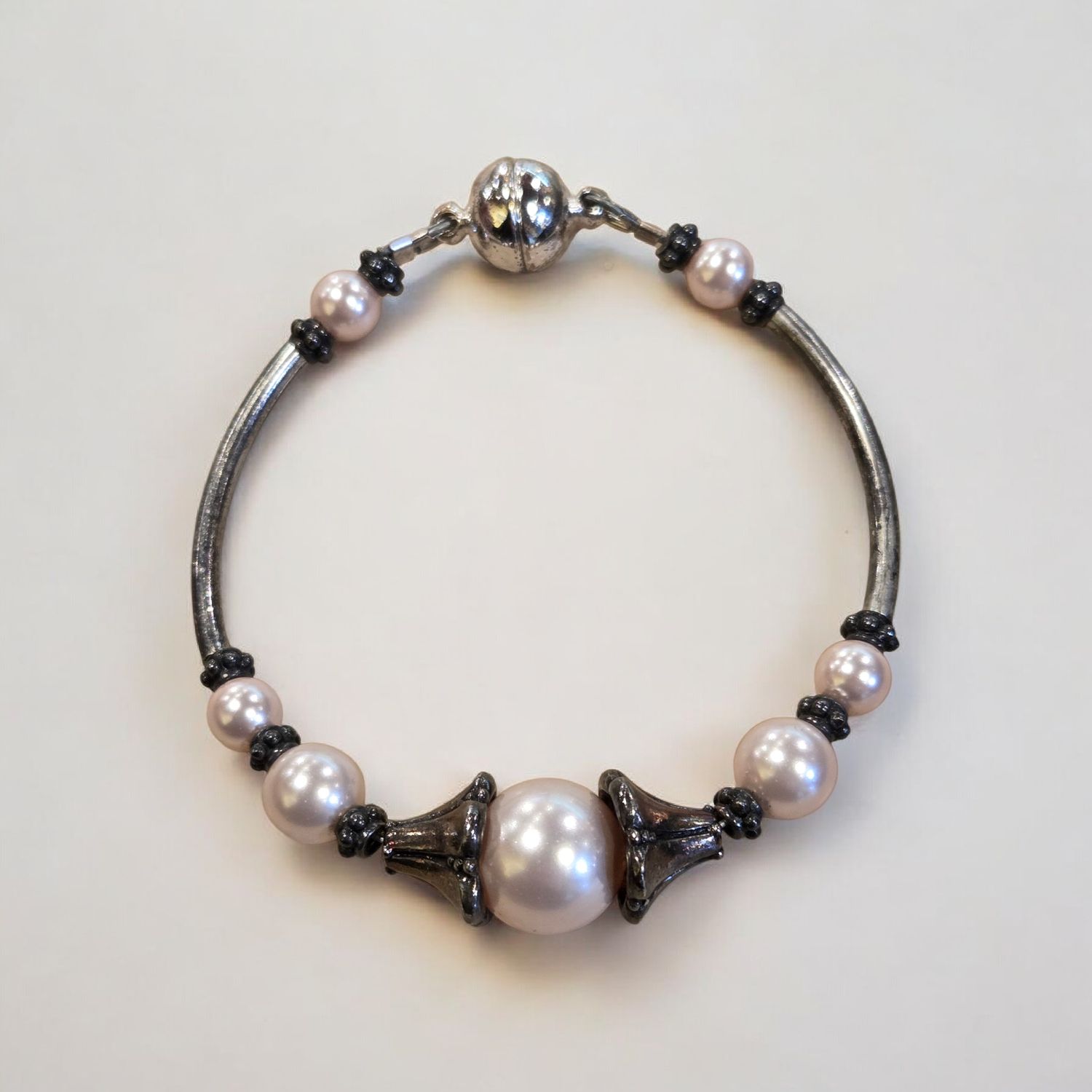 Nadeau Bracelet Pearls and Brass Beads