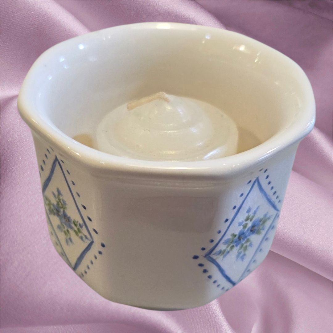 Ritz Porcelain Votive Candle Holder (with Candle)