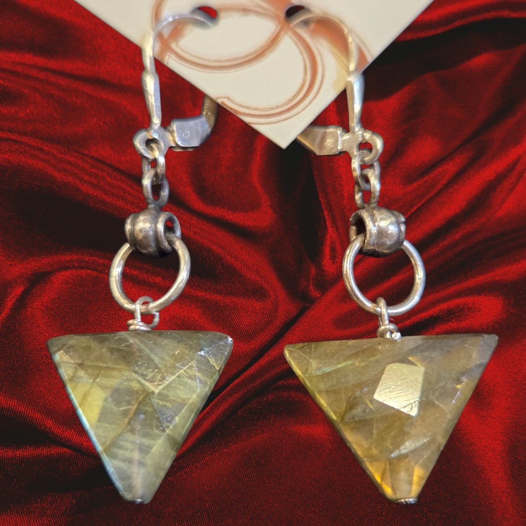 Robb Earring Labradorite and Sterling