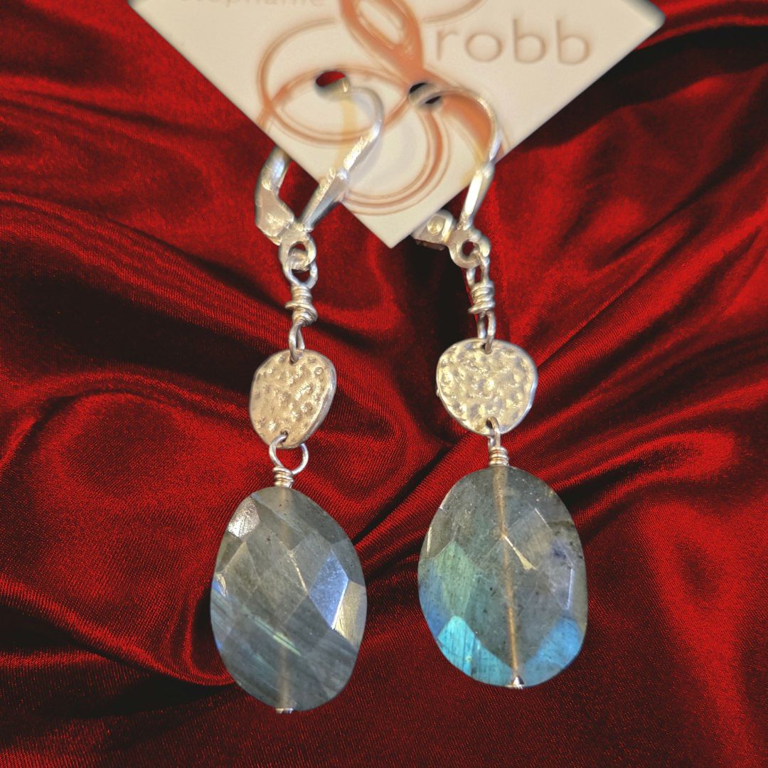 Robb Earring Labradorite with Hammered Sterling