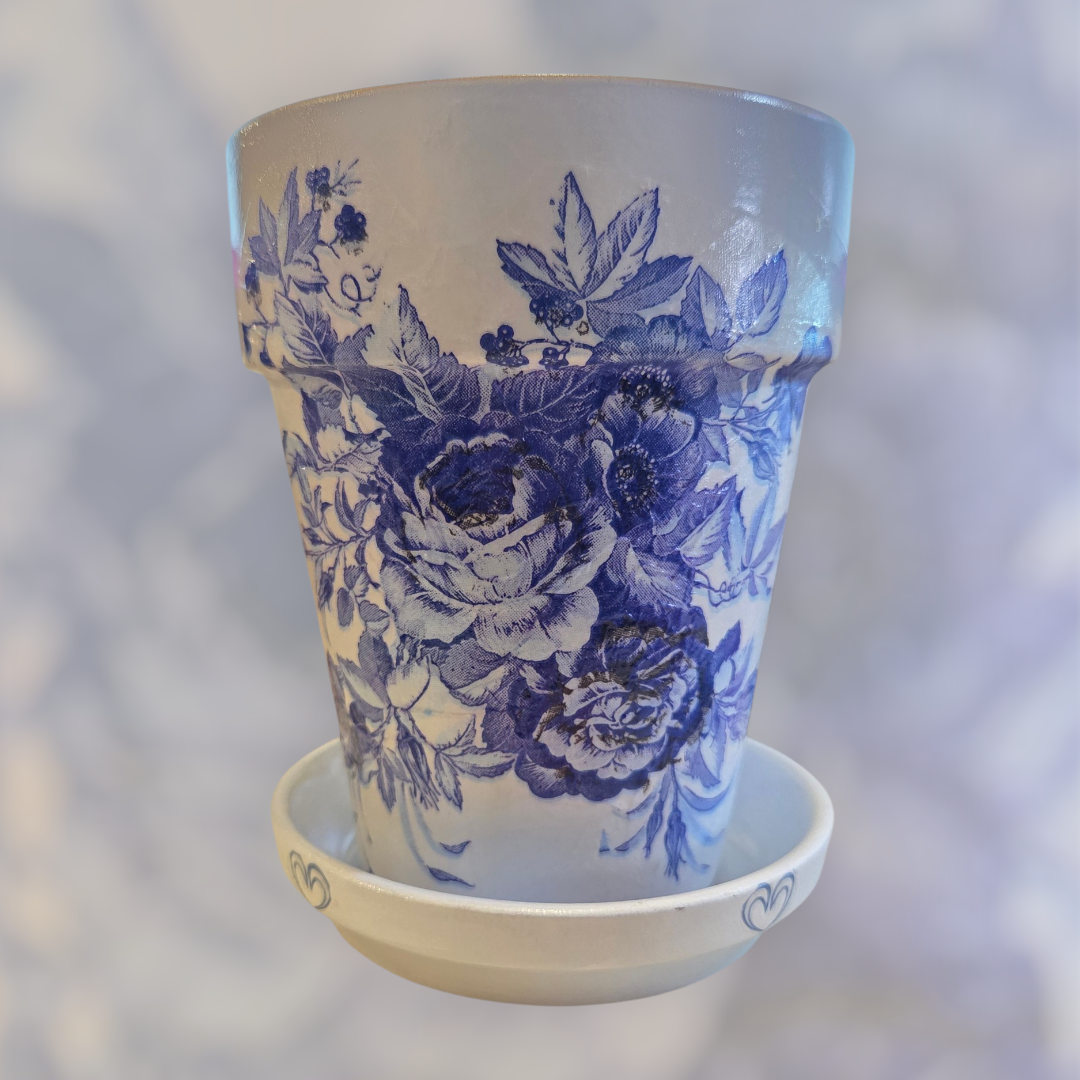 Wilson Planter Blue Roses