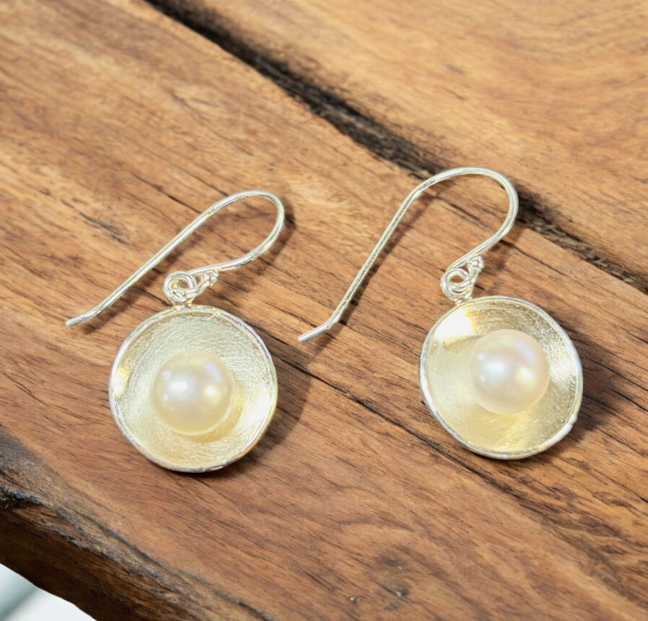 Keleher Earrings Sterling Circles with White Pearls Medium