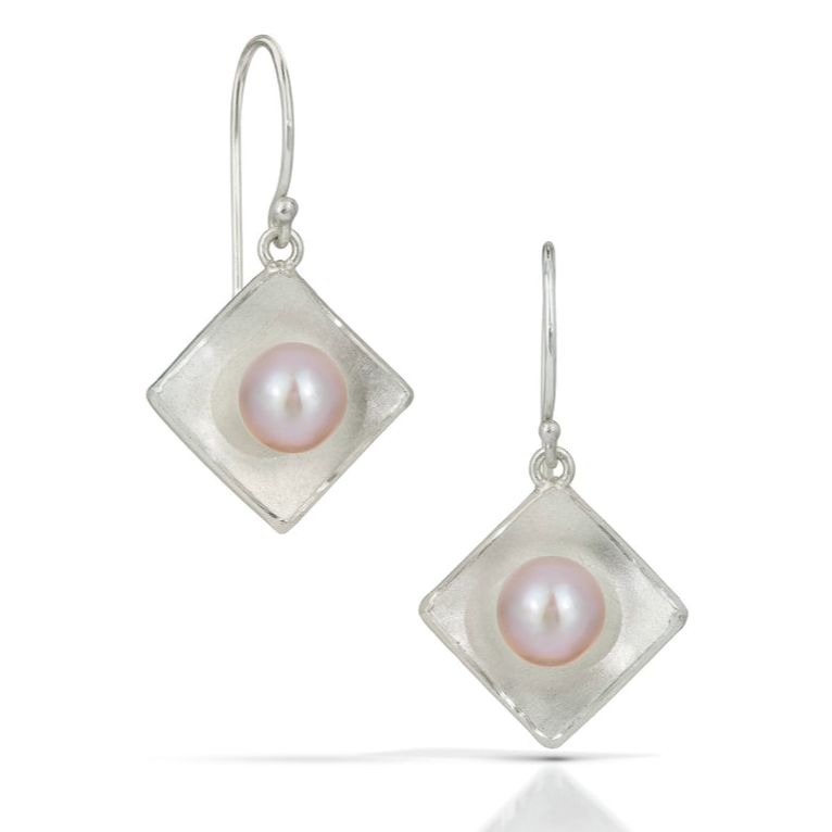 Keleher Earrings Pink Pearl Square Drops
