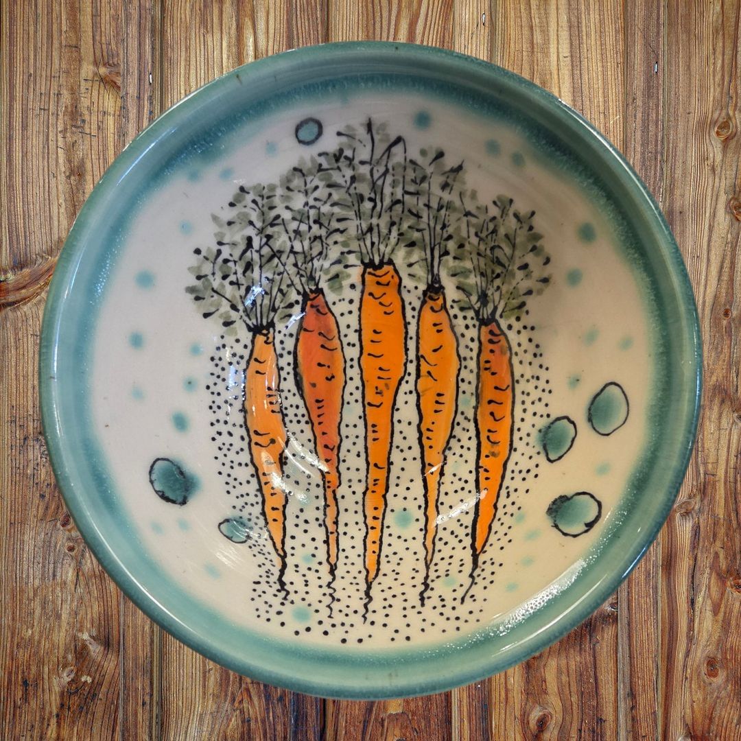 Johnson Bowl Carrots Small