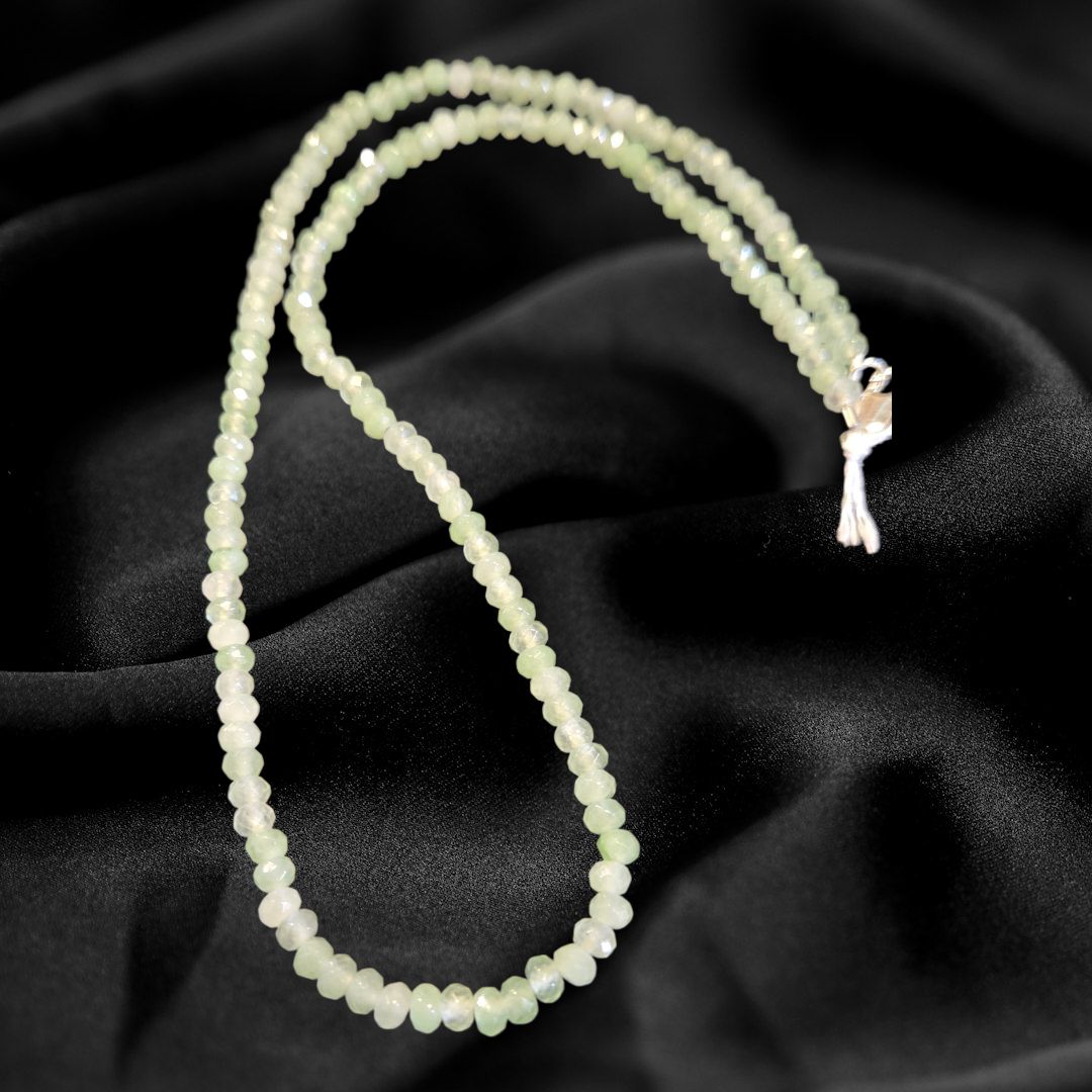 Trueworthy Necklace Green Quartz