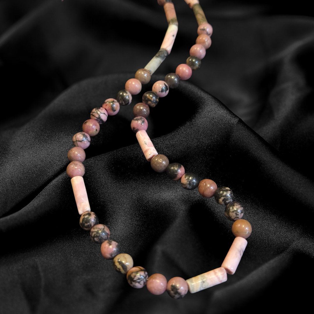 Duyssen Necklace Rhodonite