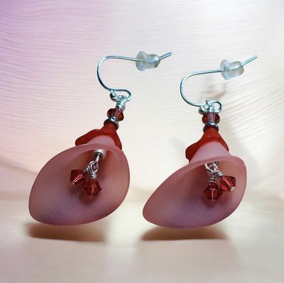 Whitney Earring Pink "Calla Lilly" Acrylic