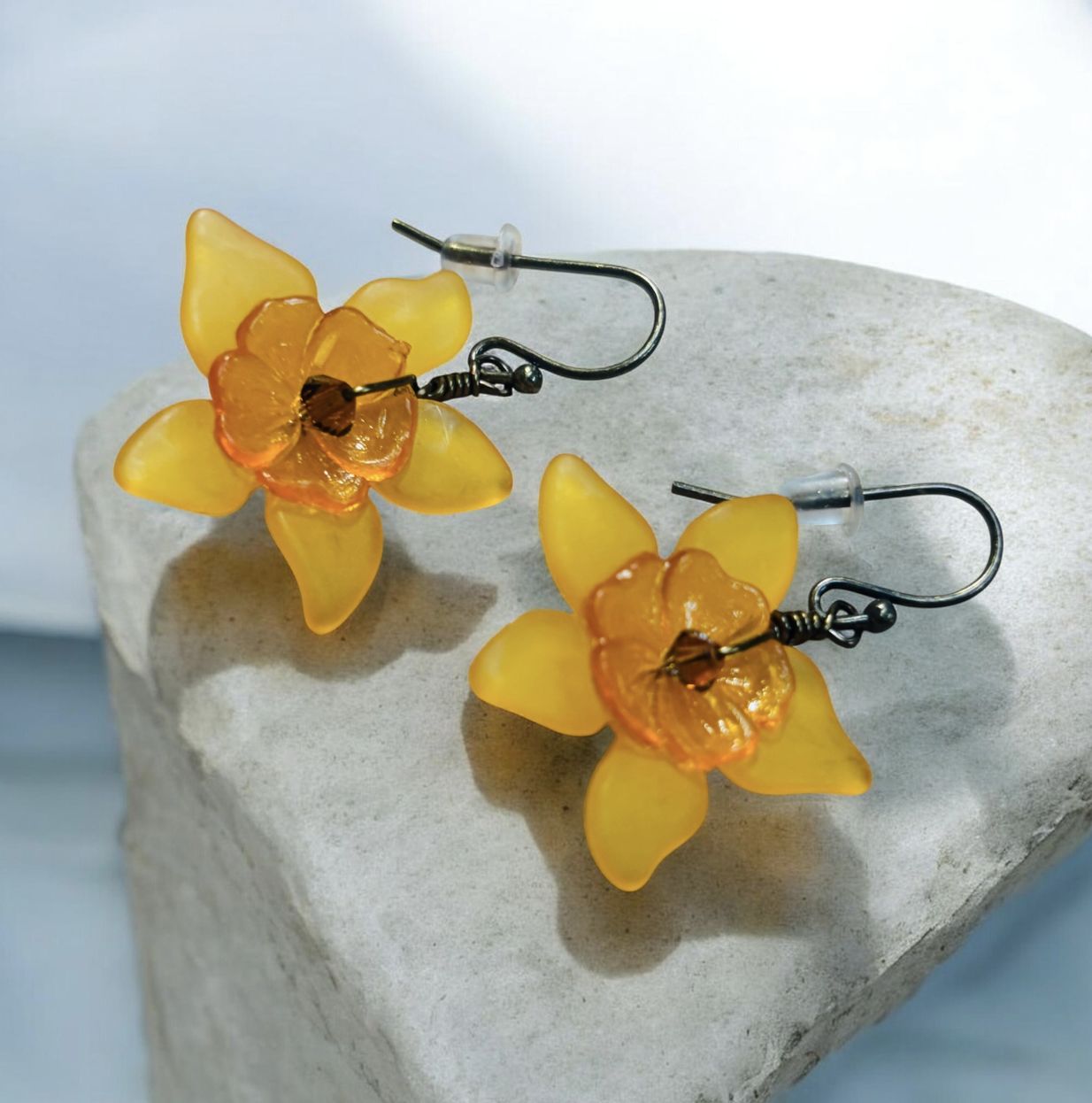 Whitney Earring Yellow Daffodil