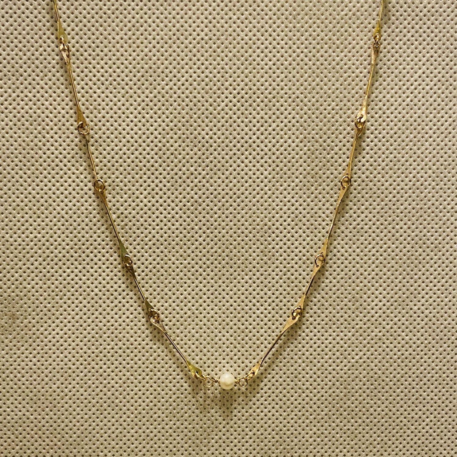 Gonzales Necklace Gold-Plated Chain with Pearl
