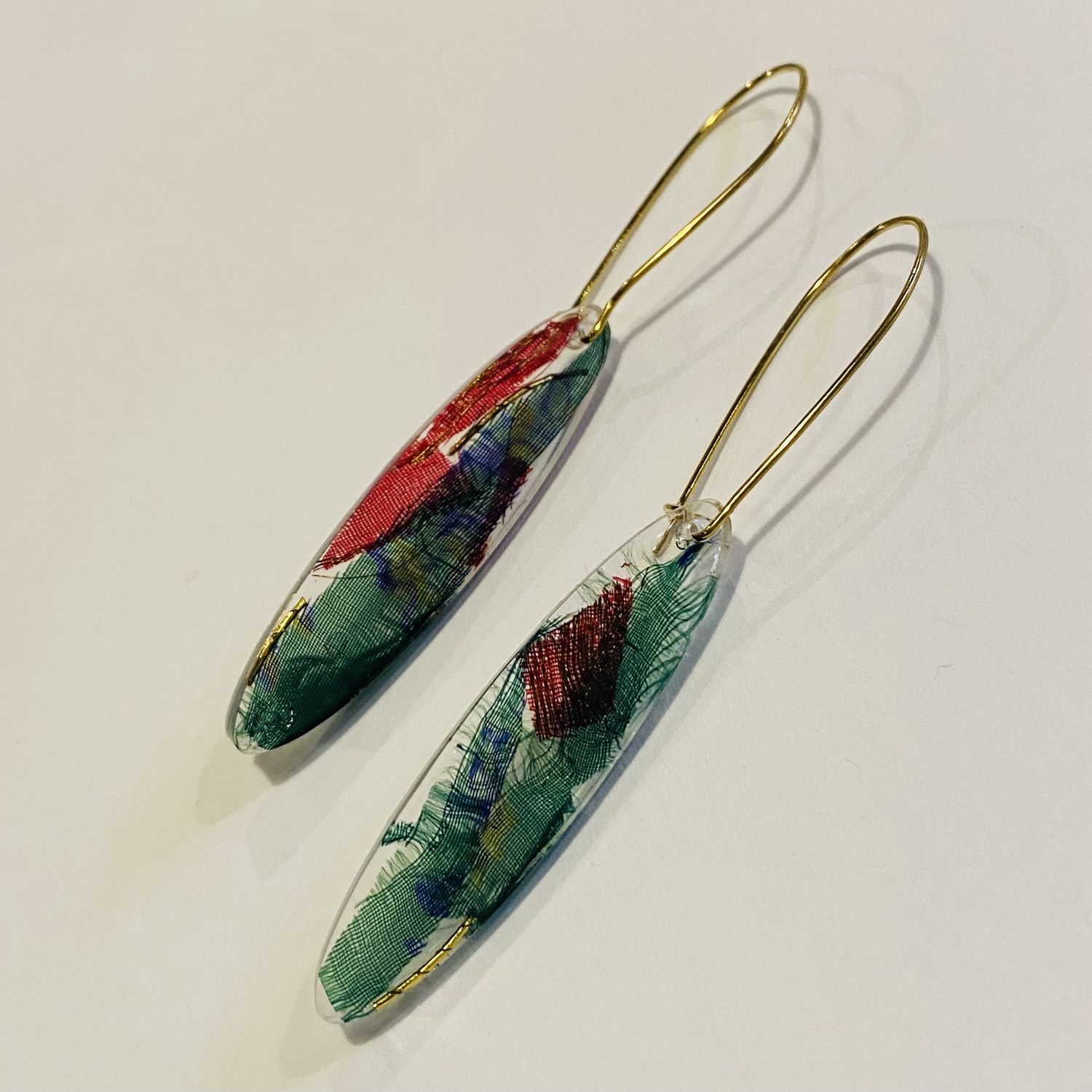 Frame Earring Resin Ovals w/ Red, Green &amp; Gold Silk Sari