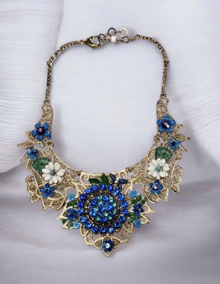 The Bling Lady Necklace Blue &amp; White Flowers on Gold Lacework