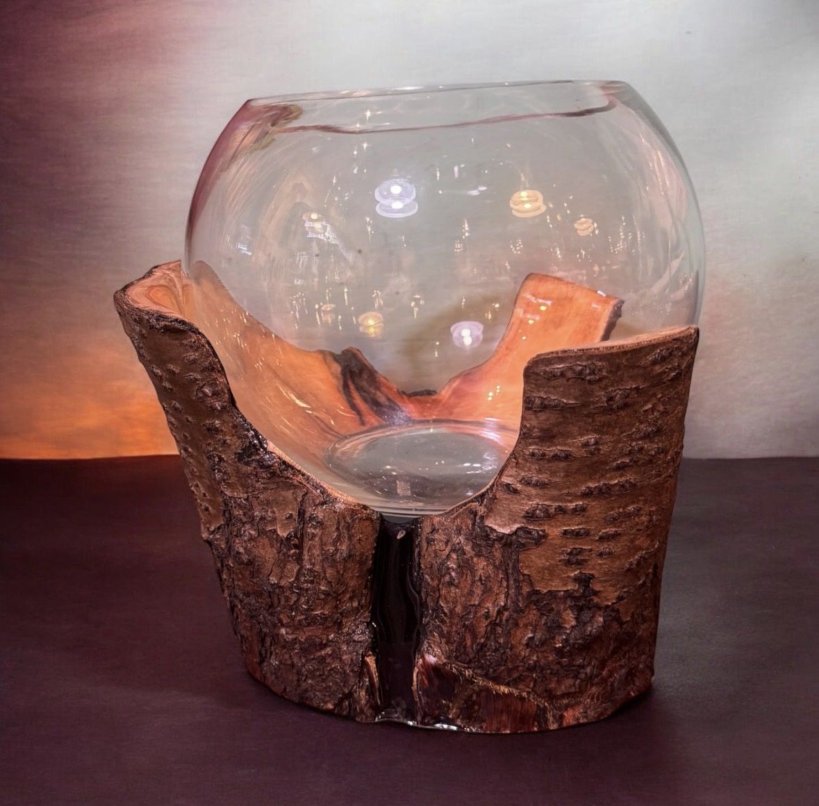 On The Edge Carve Cherry Branch w/ Glass Bowl