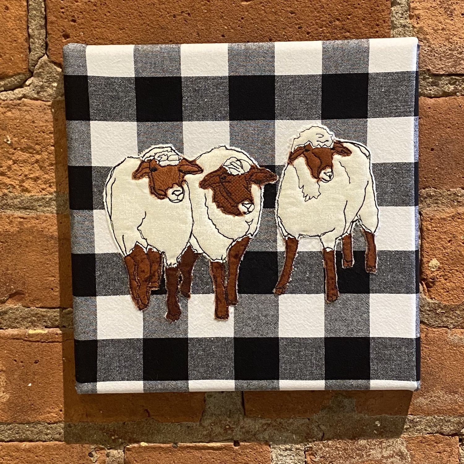 Yvonne Sheep on Black/White Plaid 8x8