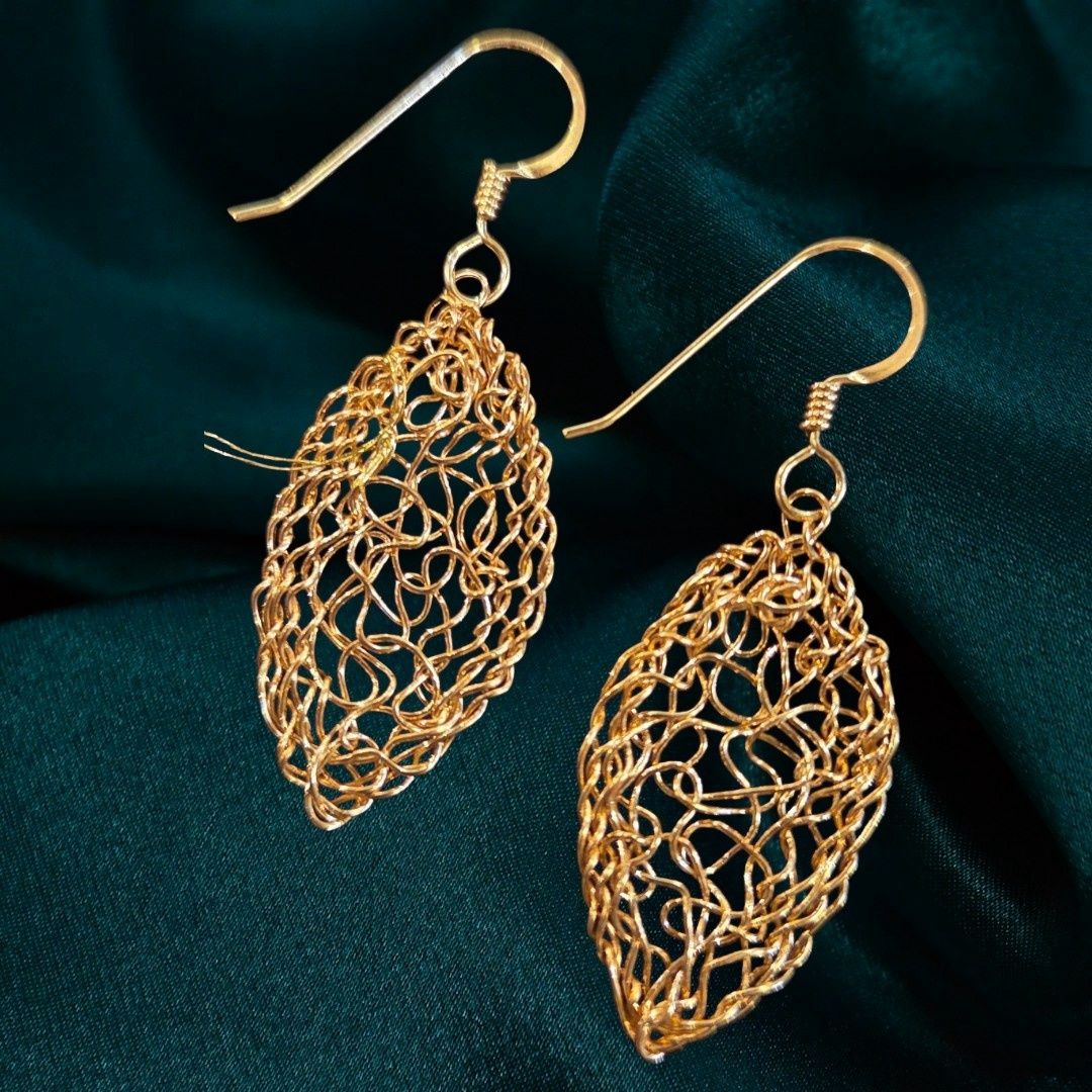 MetaLace Earring Bronze Small Leaves