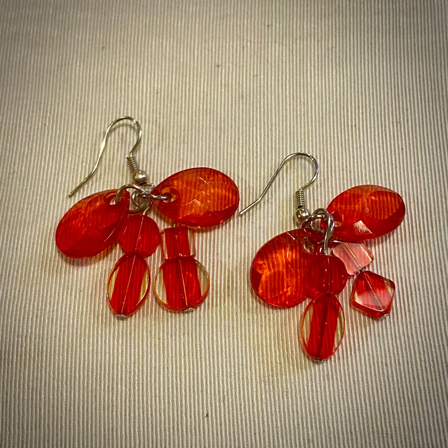 Gerber Earring Funky Red Glass Beads