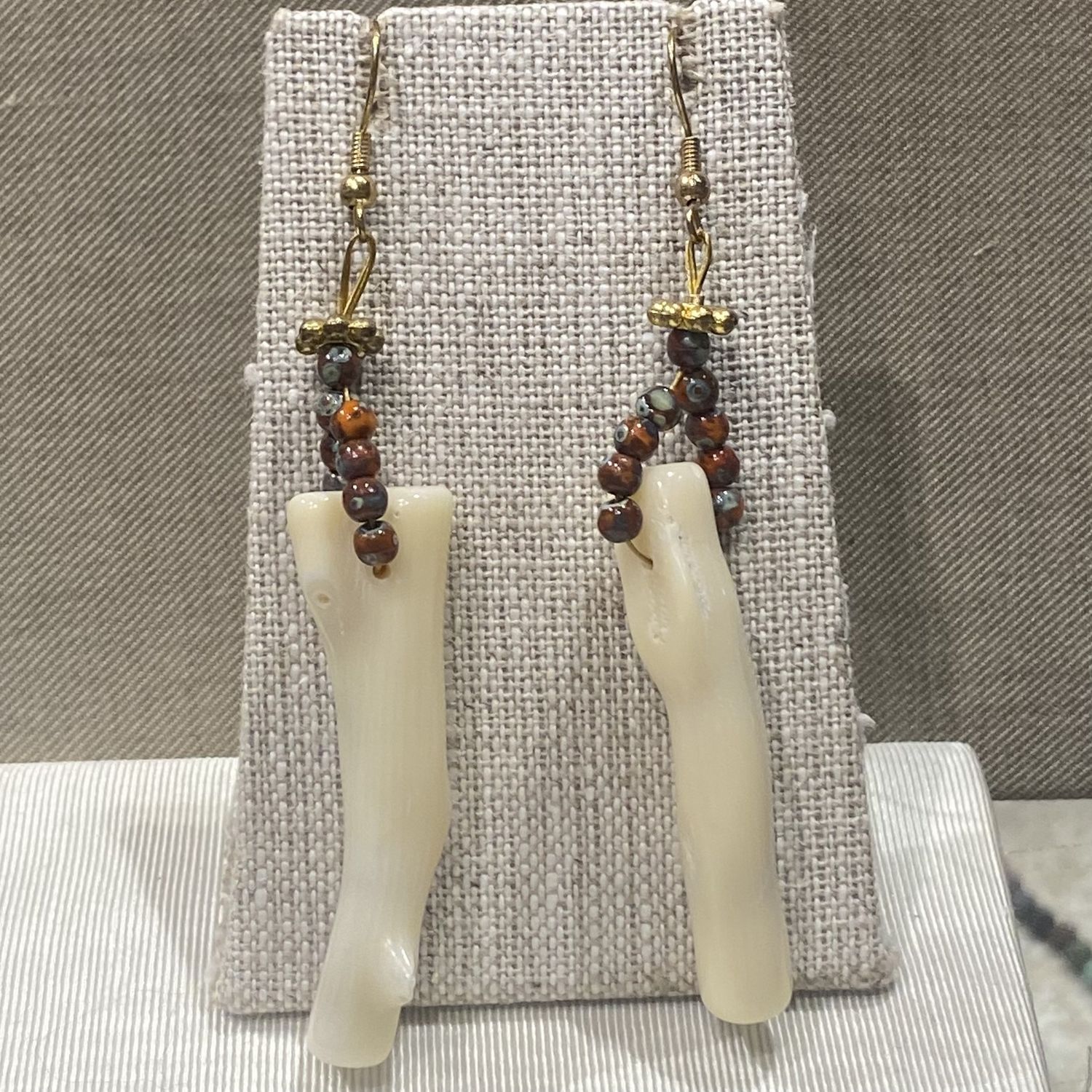 Gerber Earring Bone &amp; Red Agate